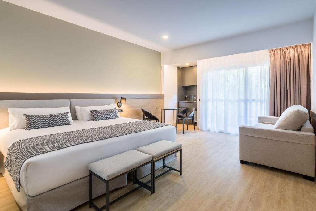 Occidental Hotel Rooms