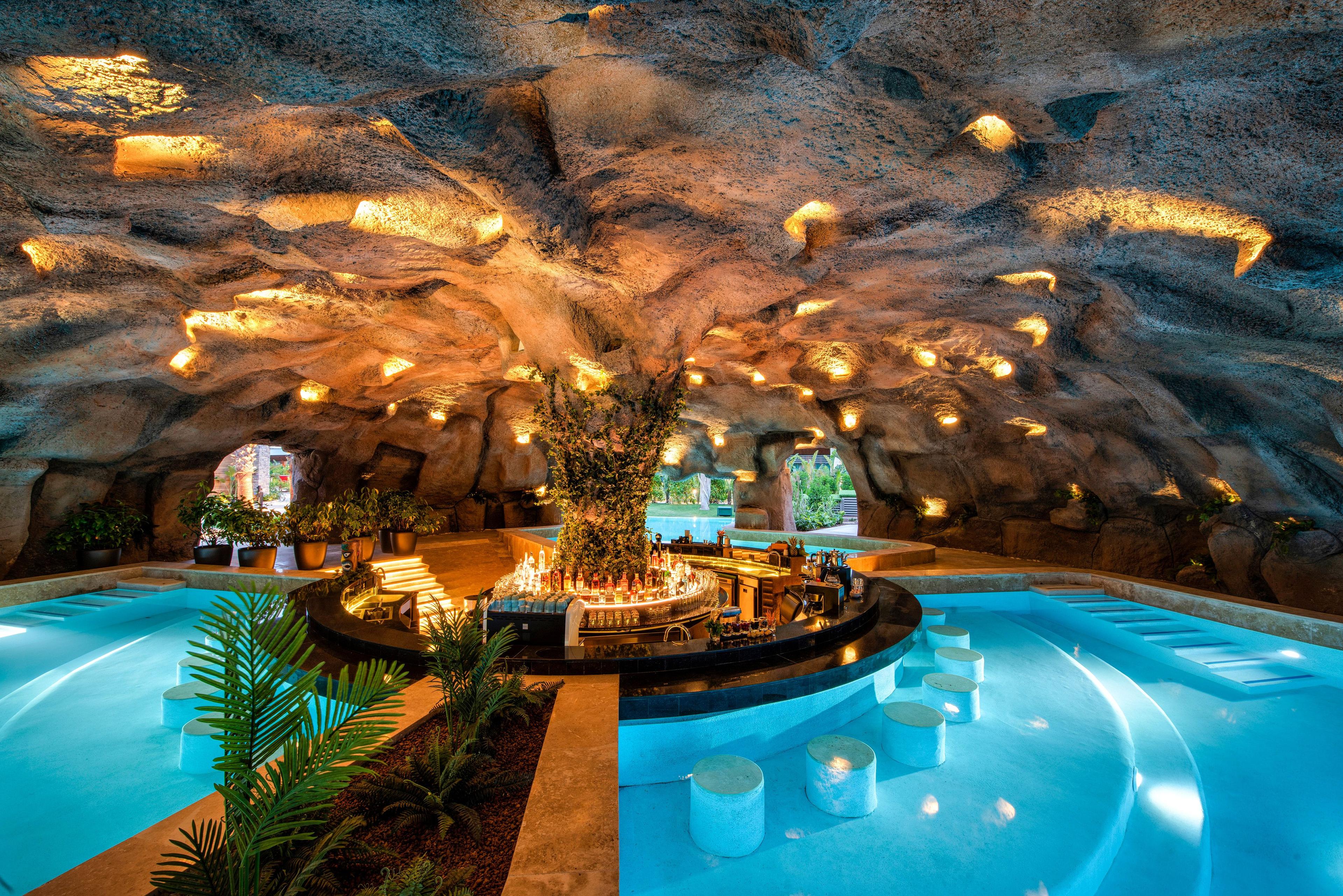 Regnum Carya Amber Cave