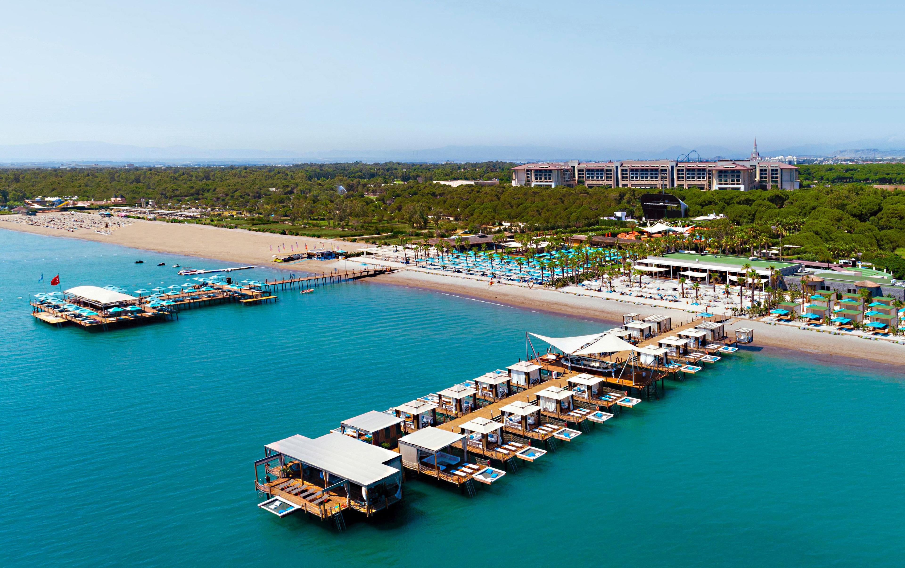 Regnum Carya General View