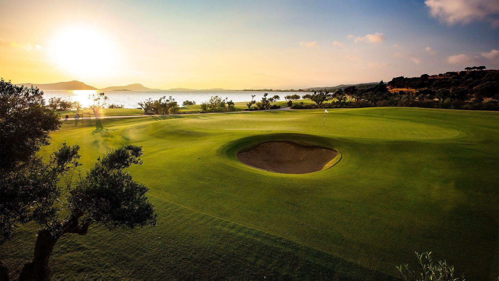 Costa Navarino bay course